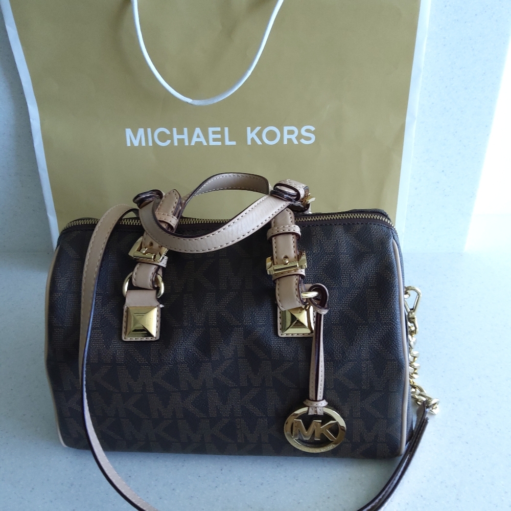 MICHAEL KORS GRAYSON HANDBAG WITH LONG STRAP BROWN LARGE LOGO